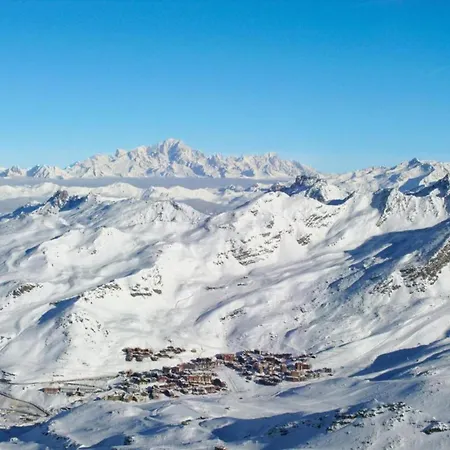 In Near Slopes *